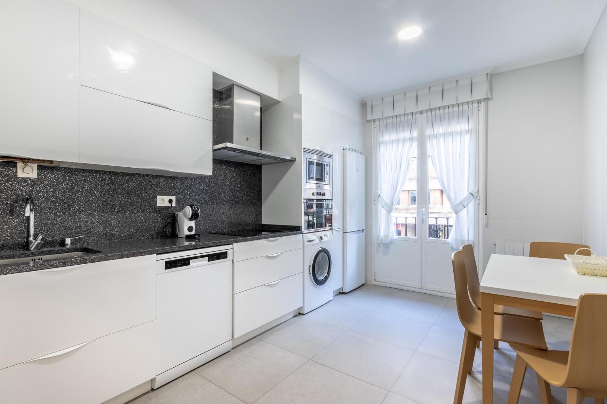 Apartamento En Indautxu Бильбао Экстерьер фото