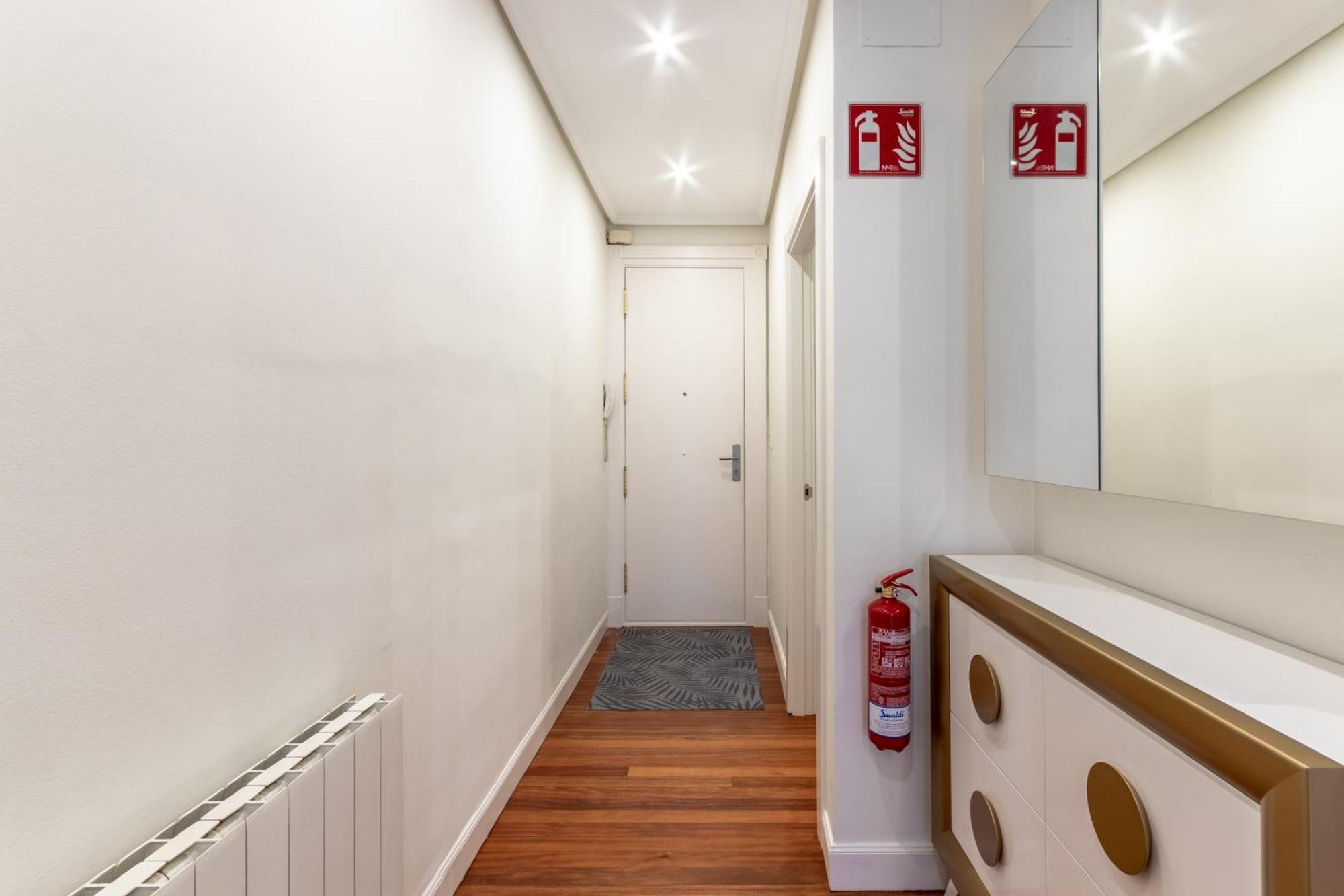 Apartamento En Indautxu Бильбао Экстерьер фото